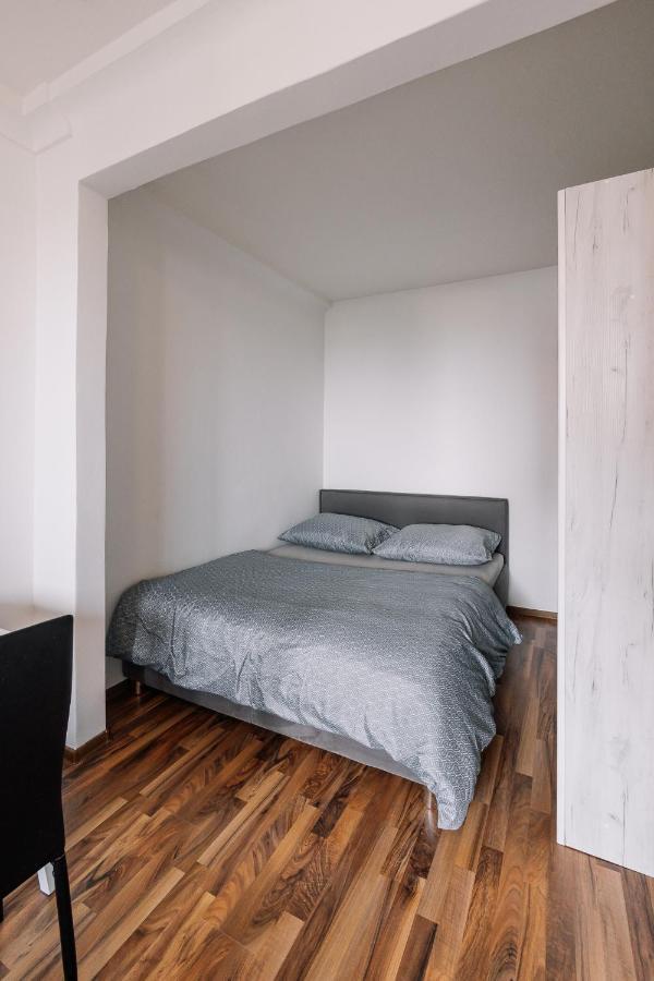 Cozy Apartment In Ruzinov Bratislava Ngoại thất bức ảnh